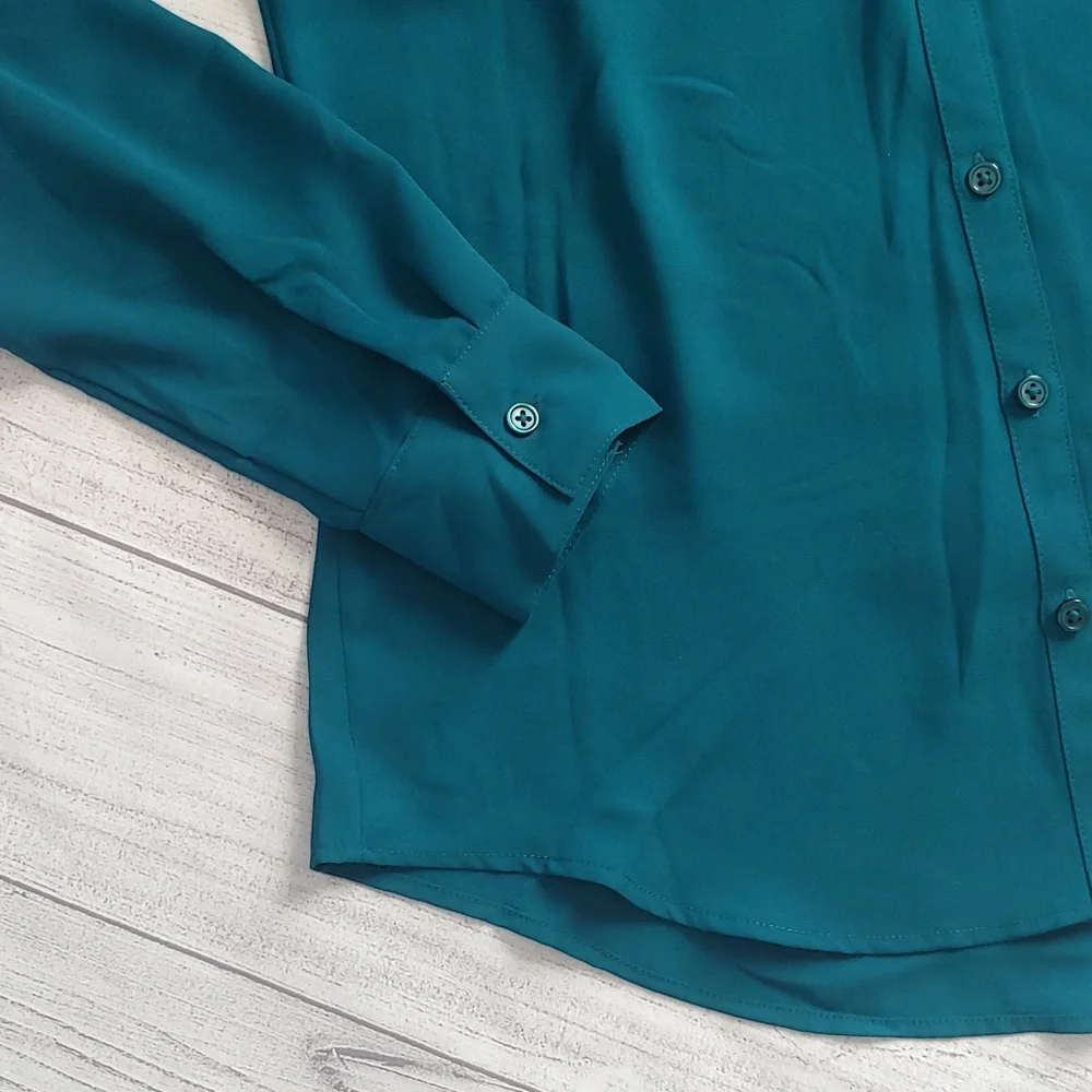 NWT MAURICES TEAL BUTTON DOWN - Picture 2 of 10